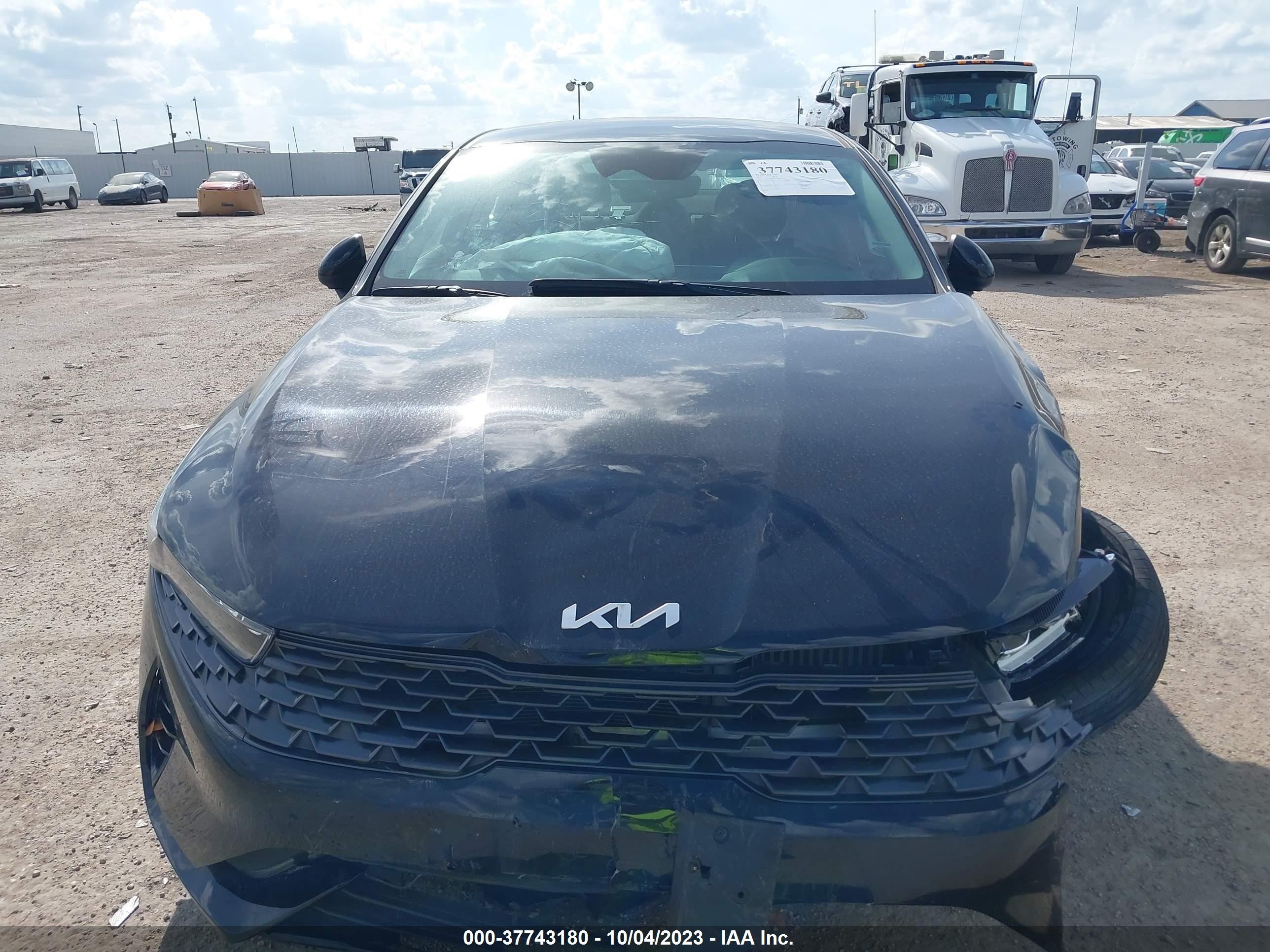 Photo 11 VIN: 5XXG14J21NG139319 - KIA K5 