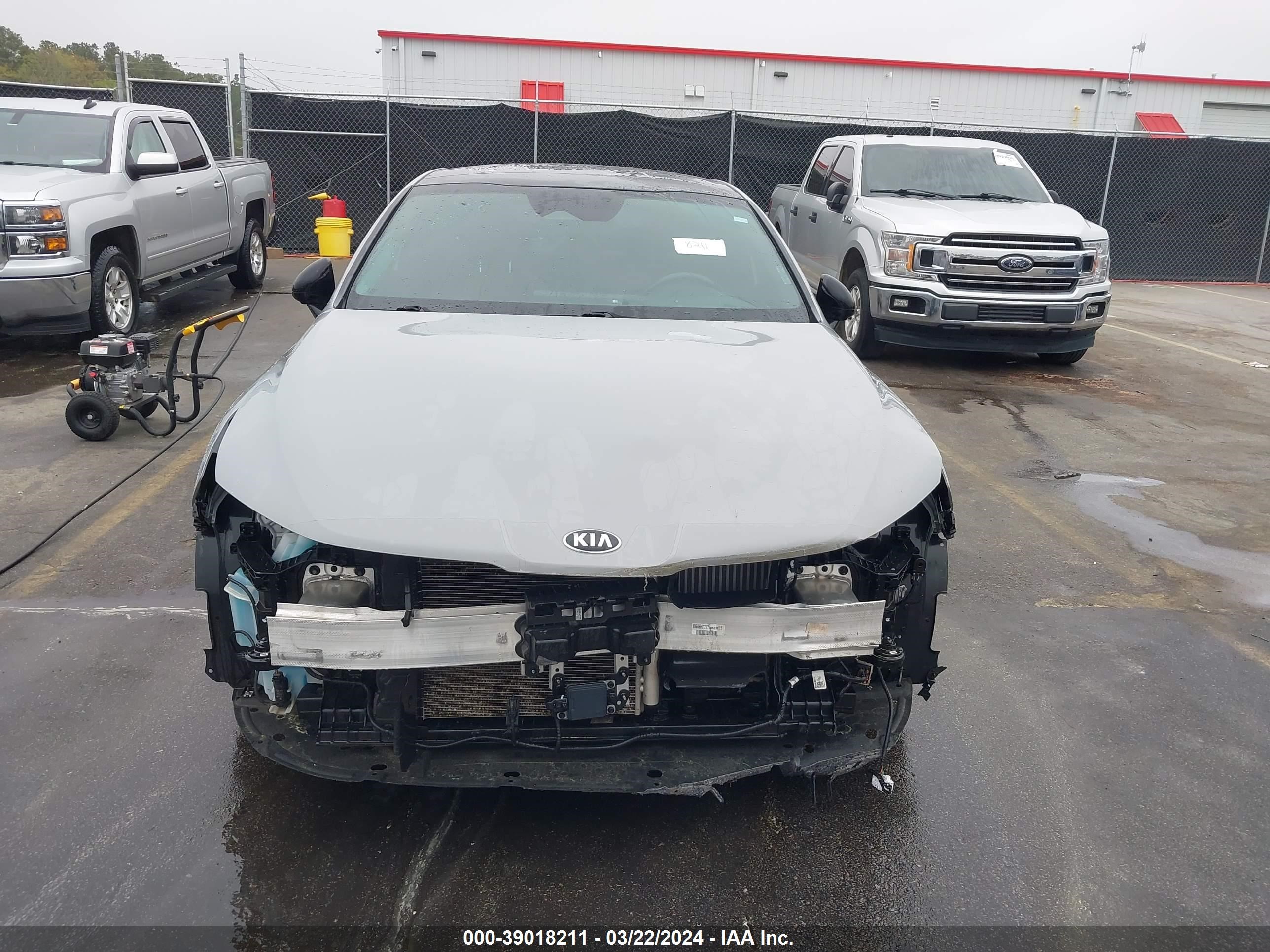 Photo 12 VIN: 5XXG64J25MG070151 - KIA K5 