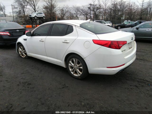 Photo 2 VIN: 5XXGM4A70CG056755 - KIA OPTIMA 