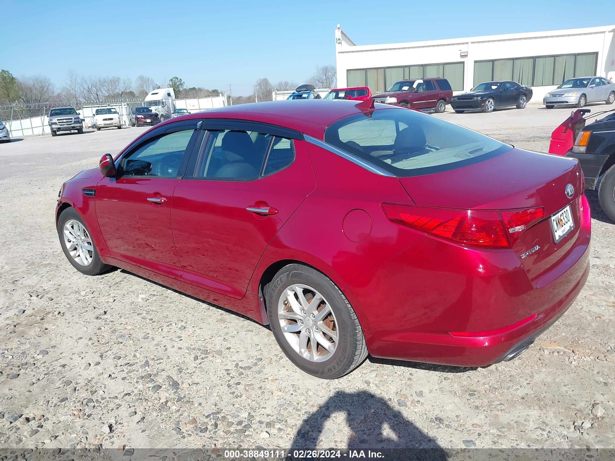 Photo 2 VIN: 5XXGM4A70DG179635 - KIA OPTIMA 