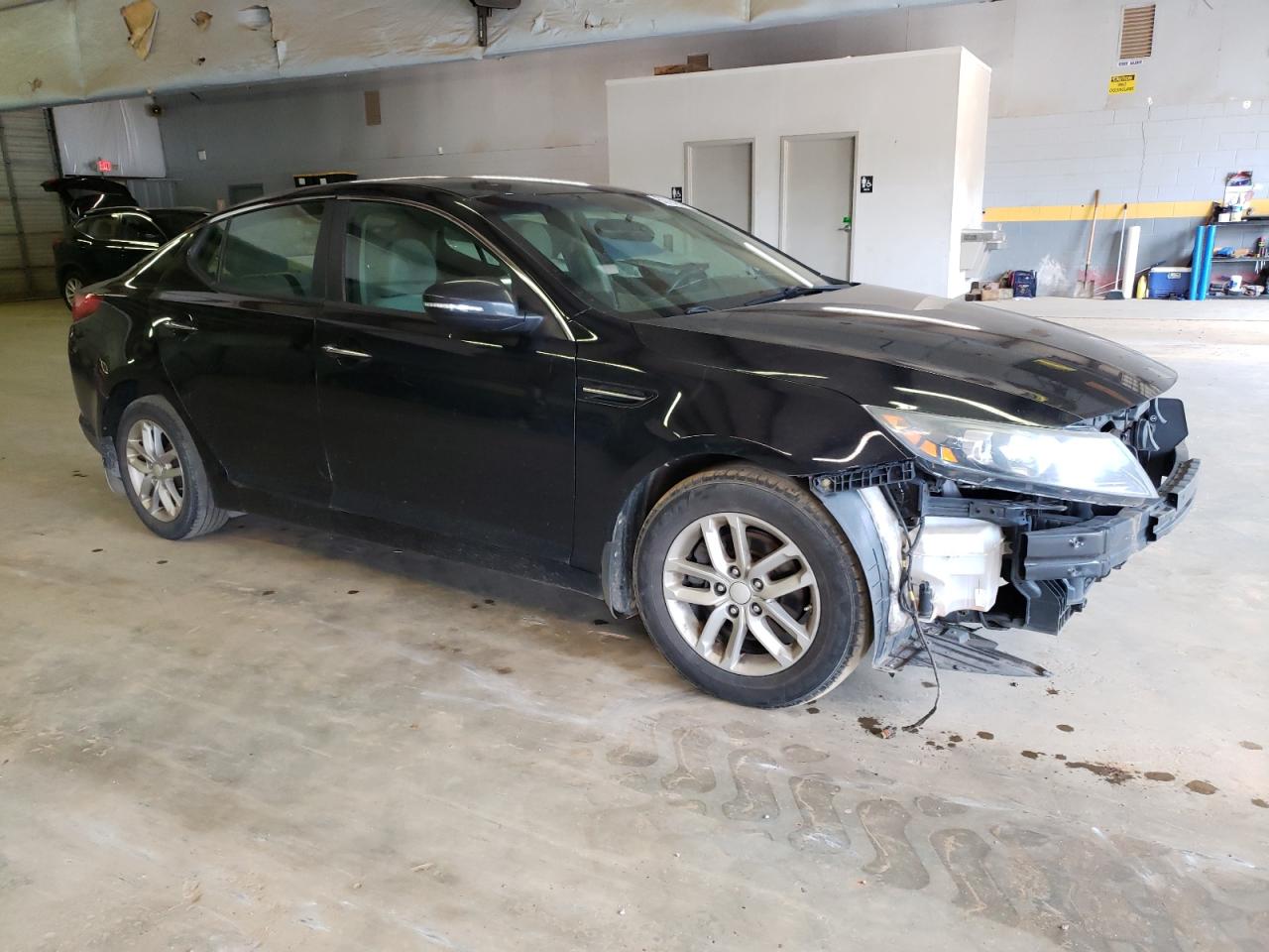 Photo 3 VIN: 5XXGM4A70DG218837 - KIA OPTIMA 