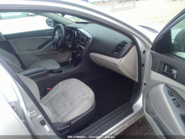 Photo 4 VIN: 5XXGM4A70DG221771 - KIA OPTIMA 