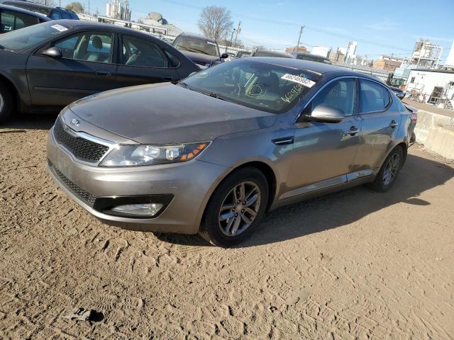 Photo 1 VIN: 5XXGM4A70DG256925 - KIA OPTIMA LX 