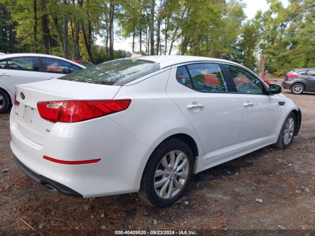 Photo 3 VIN: 5XXGM4A70FG462037 - KIA OPTIMA 