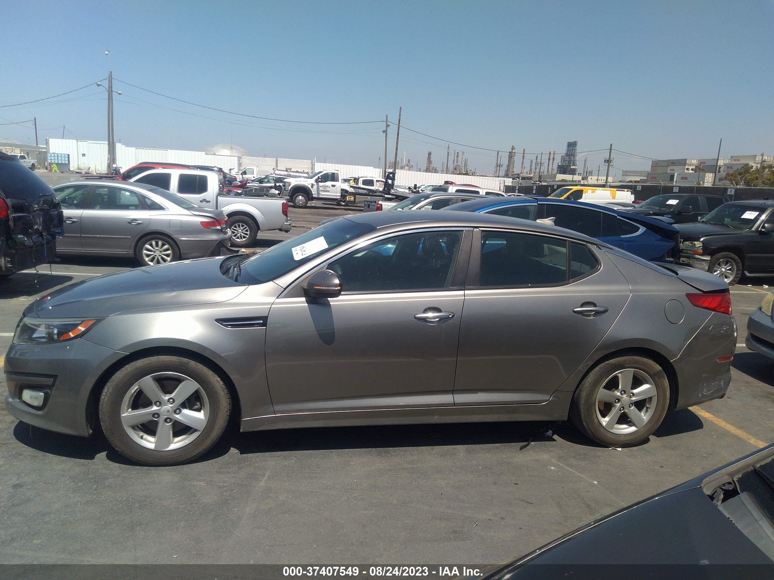 Photo 12 VIN: 5XXGM4A70FG464967 - KIA OPTIMA 