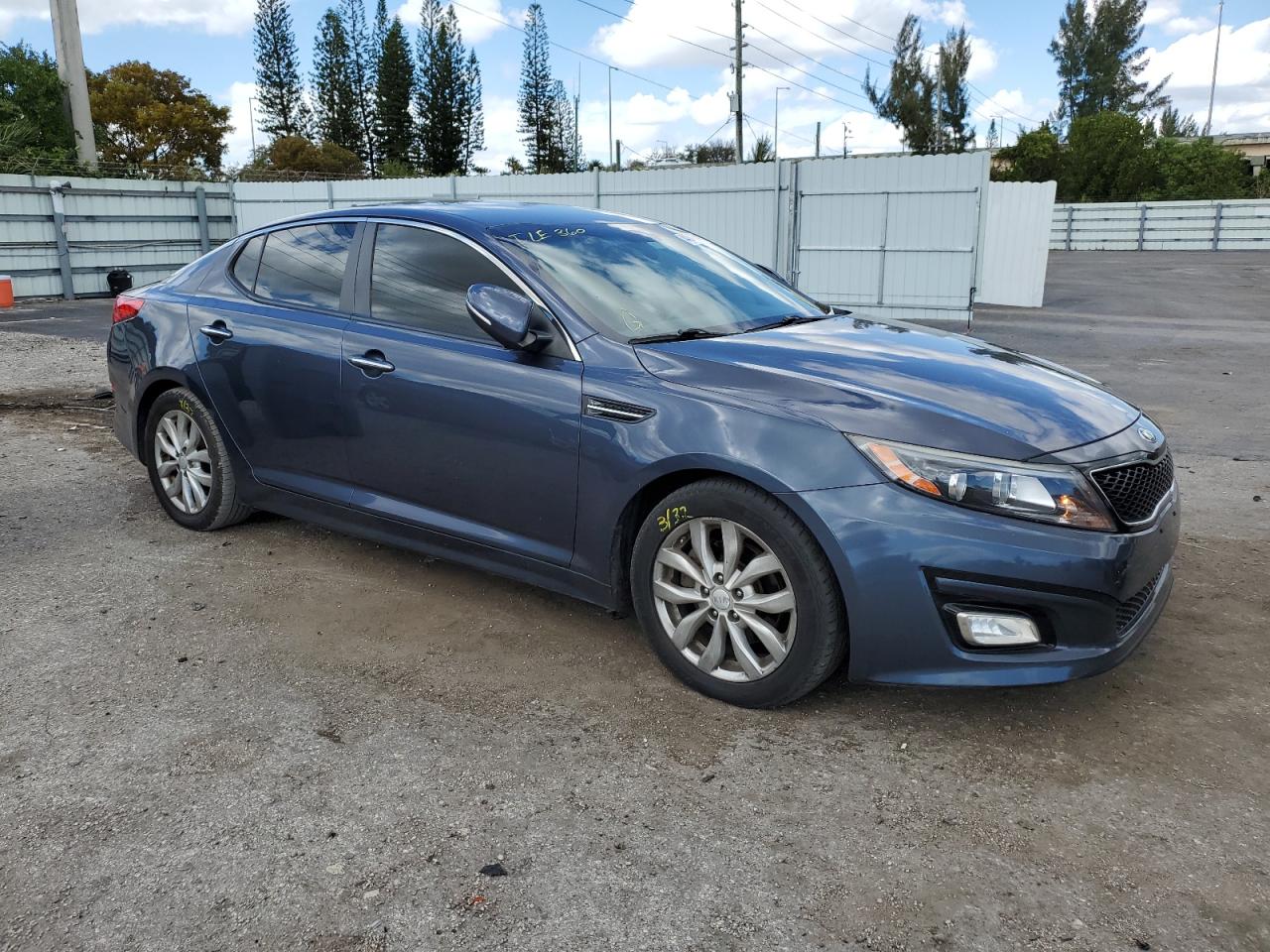 Photo 3 VIN: 5XXGM4A70FG477122 - KIA OPTIMA 