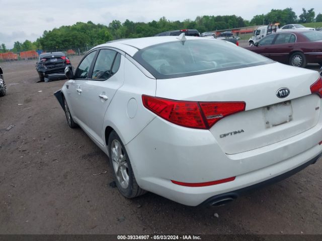 Photo 2 VIN: 5XXGM4A71DG115457 - KIA OPTIMA 