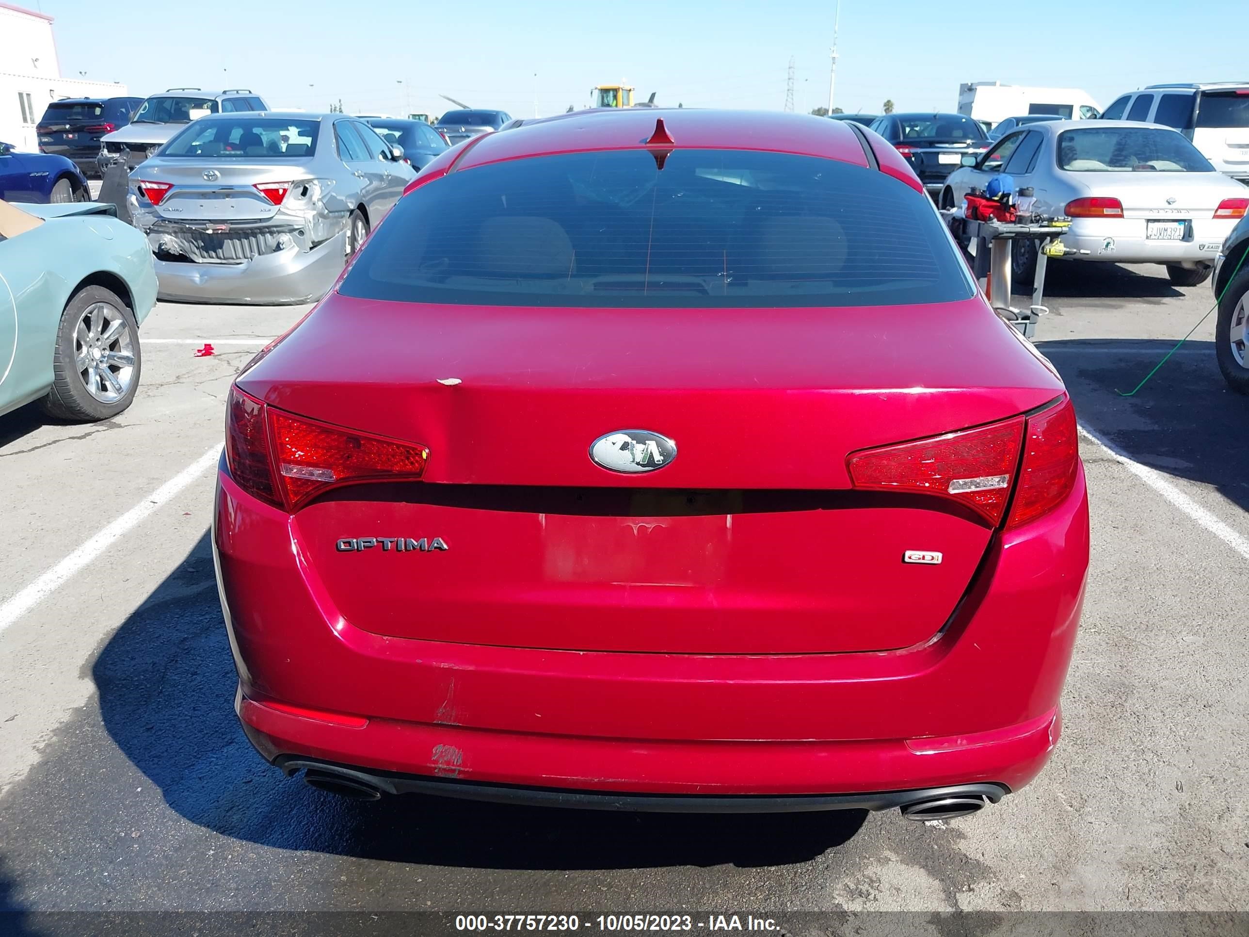 Photo 15 VIN: 5XXGM4A71DG177831 - KIA OPTIMA 