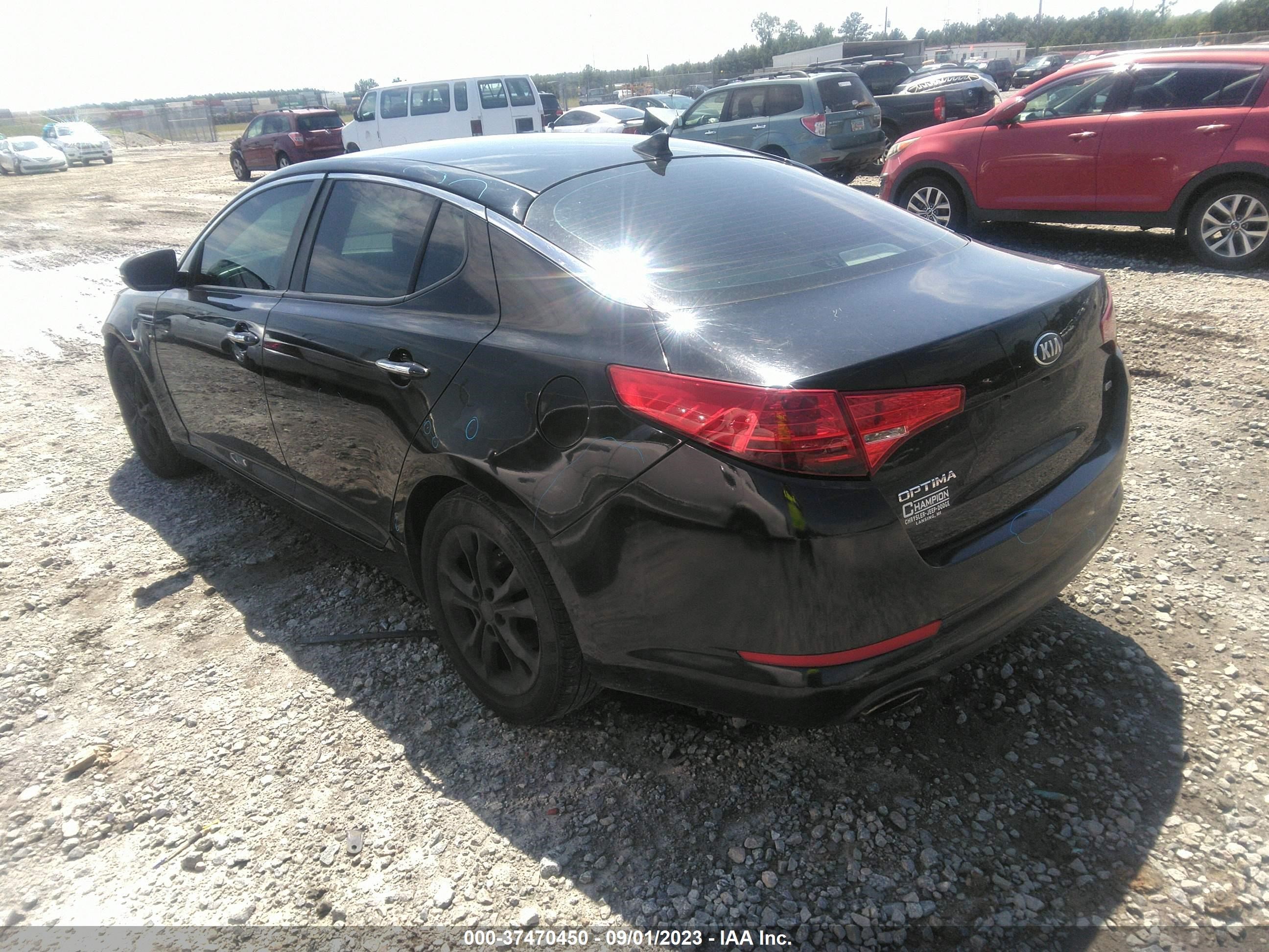 Photo 2 VIN: 5XXGM4A71DG181457 - KIA OPTIMA 