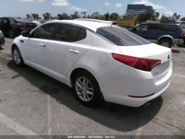 Photo 2 VIN: 5XXGM4A71DG255248 - KIA OPTIMA 