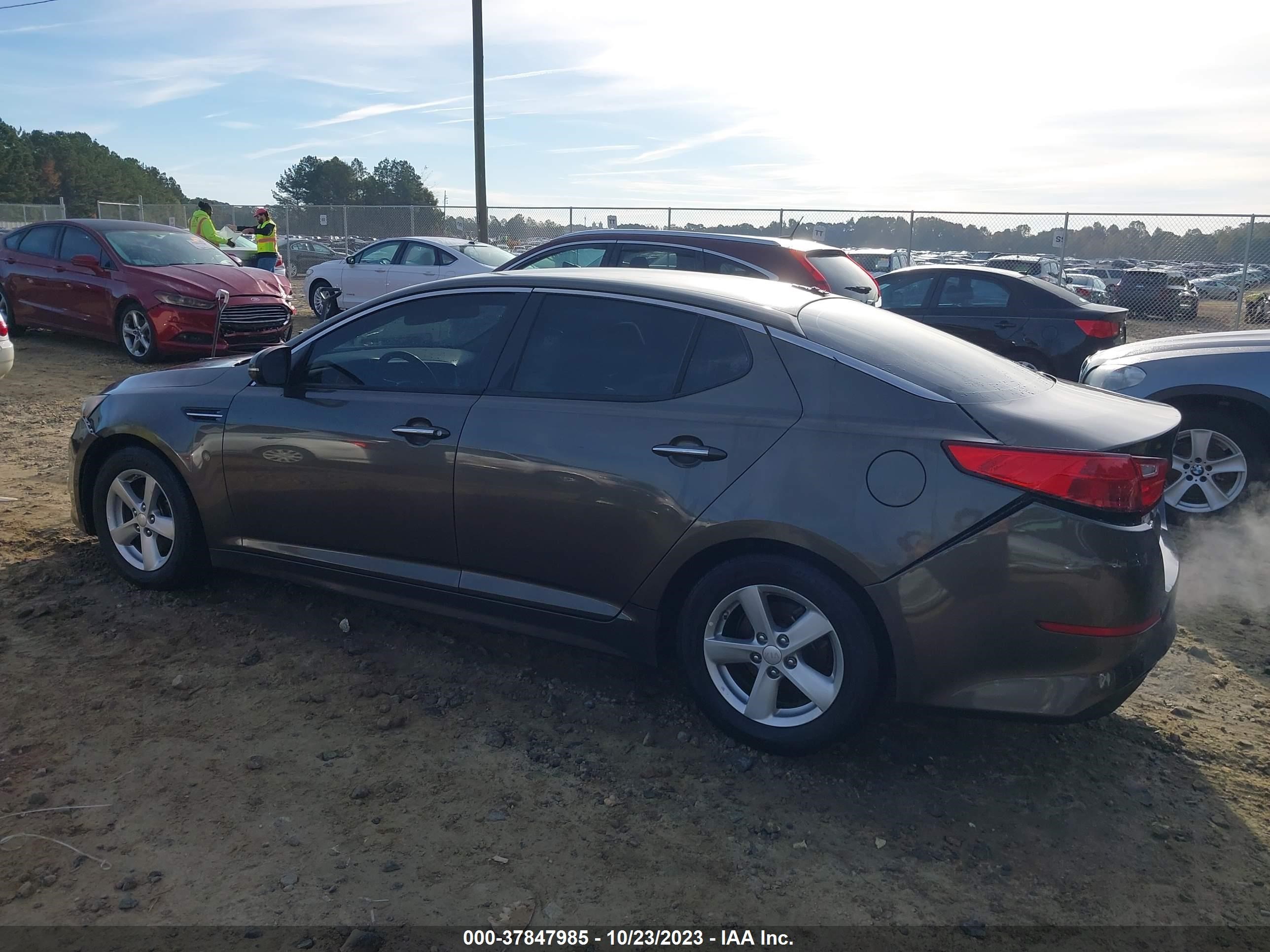 Photo 13 VIN: 5XXGM4A71EG269930 - KIA OPTIMA 