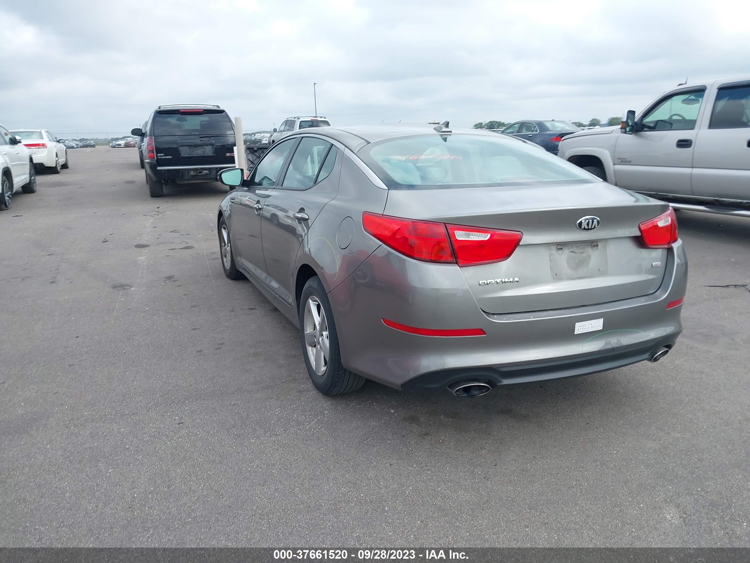 Photo 2 VIN: 5XXGM4A71EG340897 - KIA OPTIMA 