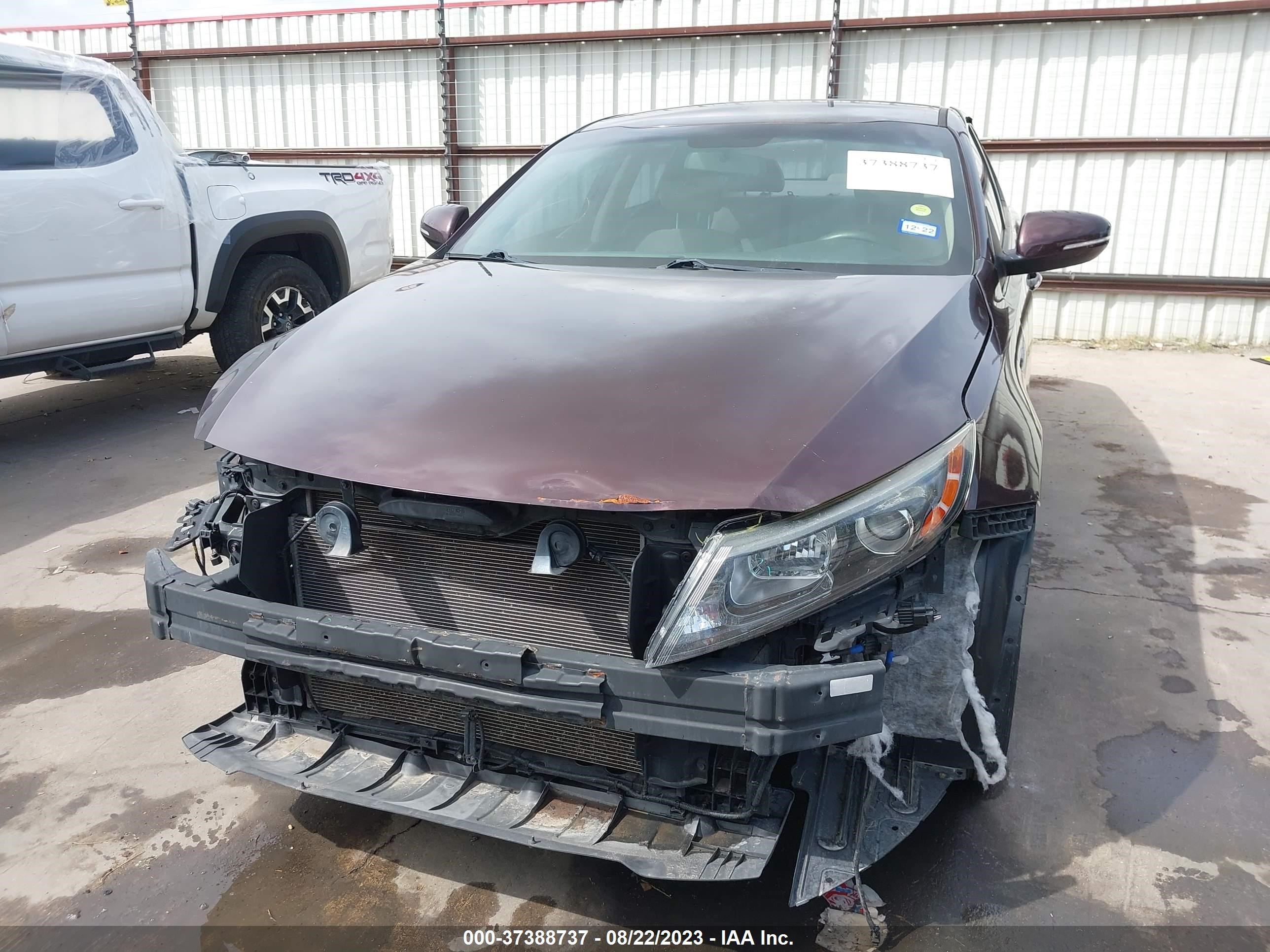 Photo 5 VIN: 5XXGM4A71FG430102 - KIA OPTIMA 