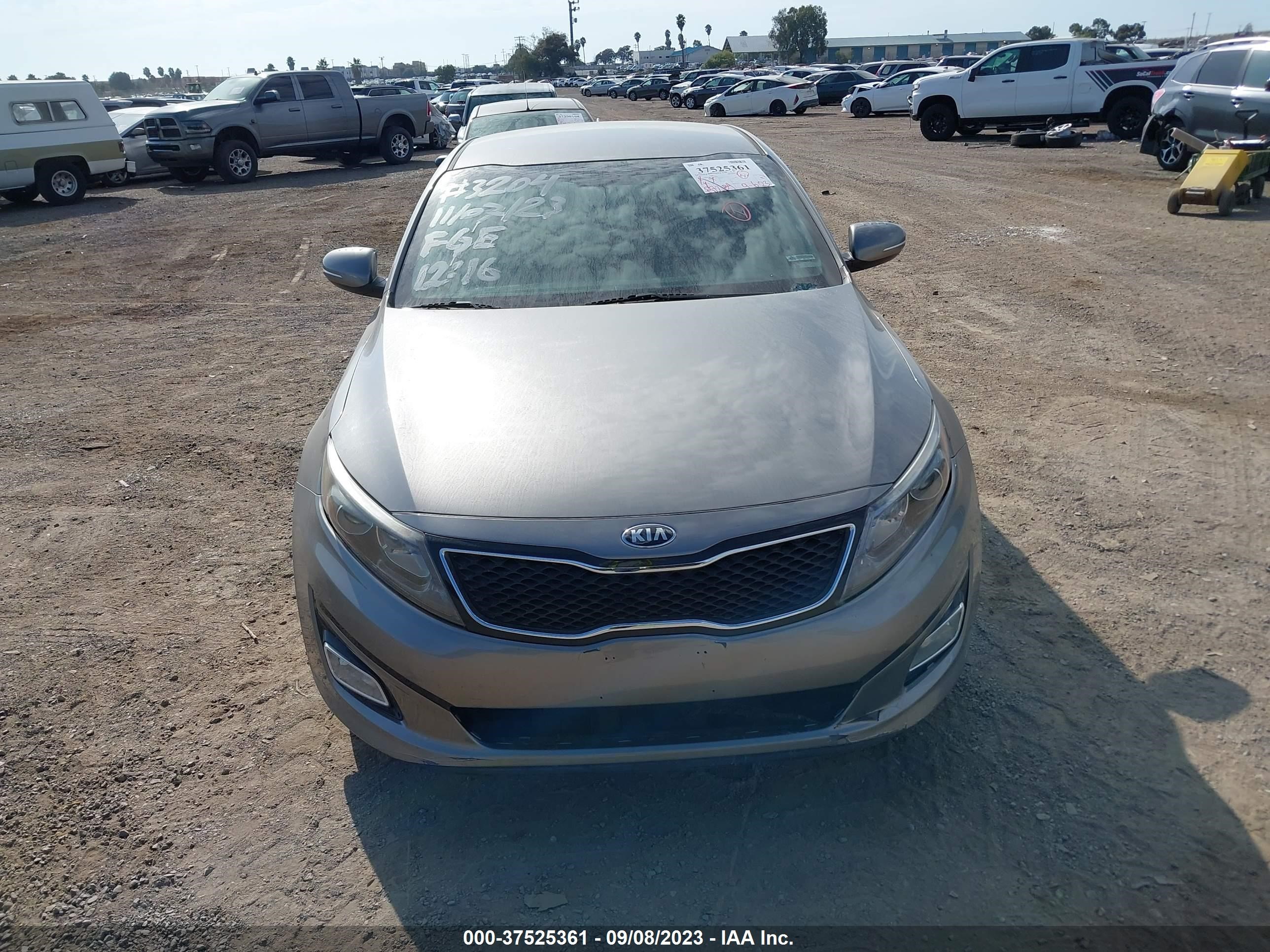 Photo 13 VIN: 5XXGM4A71FG518860 - KIA OPTIMA 