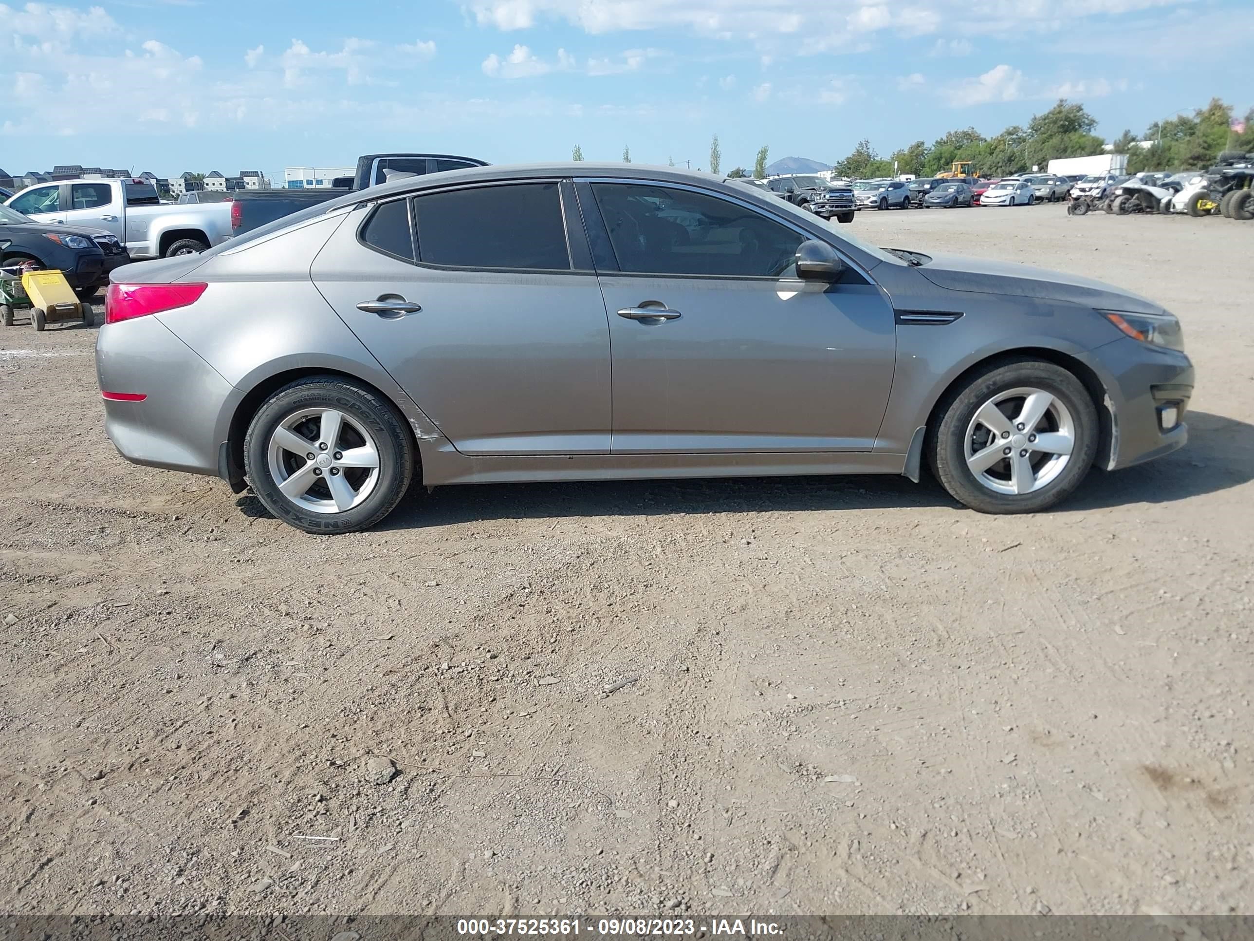 Photo 14 VIN: 5XXGM4A71FG518860 - KIA OPTIMA 