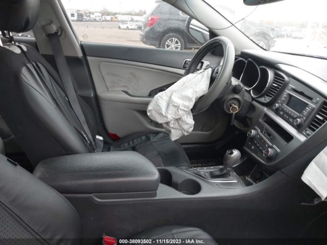 Photo 4 VIN: 5XXGM4A72DG221061 - KIA OPTIMA 