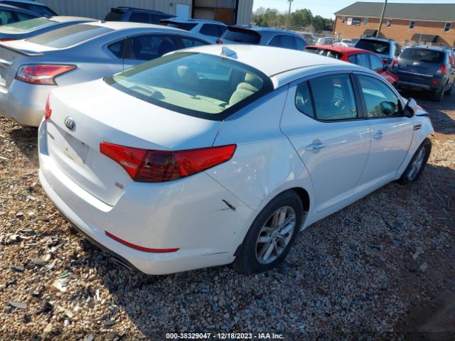 Photo 3 VIN: 5XXGM4A72DG250642 - KIA OPTIMA 