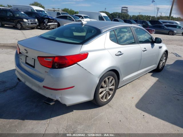 Photo 3 VIN: 5XXGM4A72EG320531 - KIA OPTIMA 