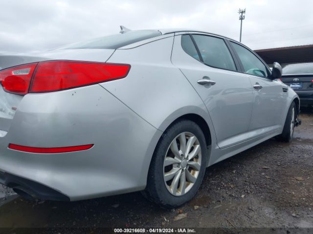 Photo 3 VIN: 5XXGM4A72EG348345 - KIA OPTIMA 