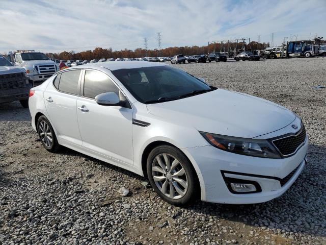 Photo 3 VIN: 5XXGM4A72FG443182 - KIA OPTIMA LX 