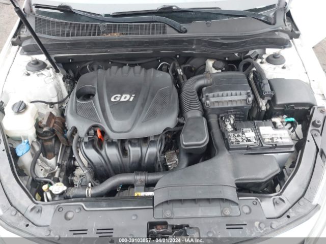 Photo 9 VIN: 5XXGM4A72FG465750 - KIA OPTIMA 