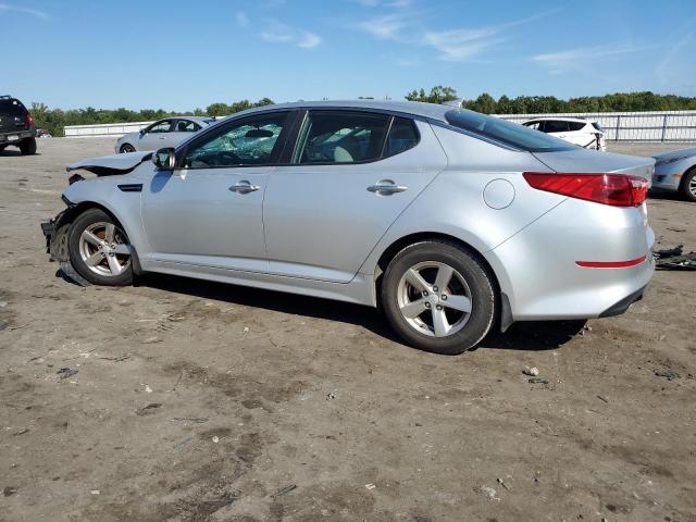 Photo 1 VIN: 5XXGM4A72FG468048 - KIA OPTIMA LX 