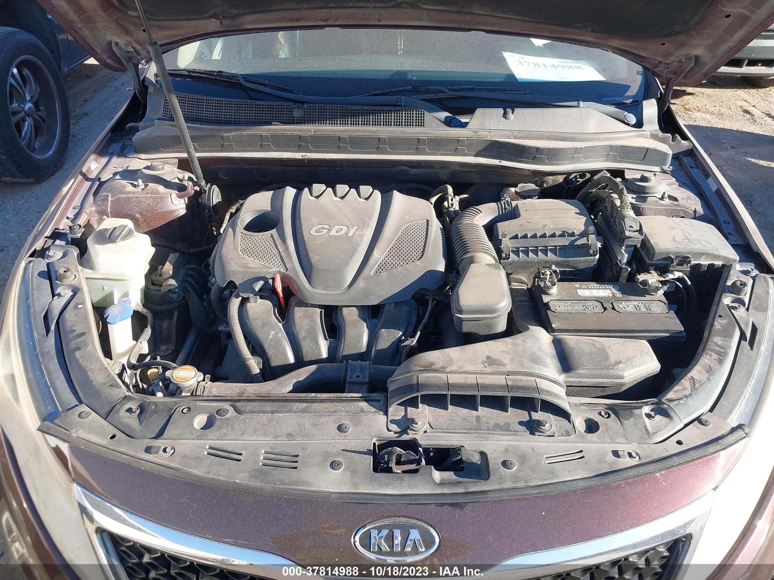 Photo 9 VIN: 5XXGM4A73CG023023 - KIA OPTIMA 