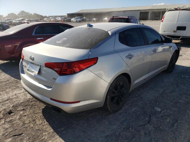 Photo 3 VIN: 5XXGM4A73CG031381 - KIA OPTIMA LX 