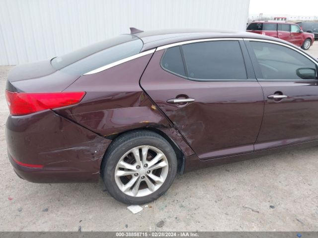 Photo 5 VIN: 5XXGM4A73CG037942 - KIA OPTIMA 