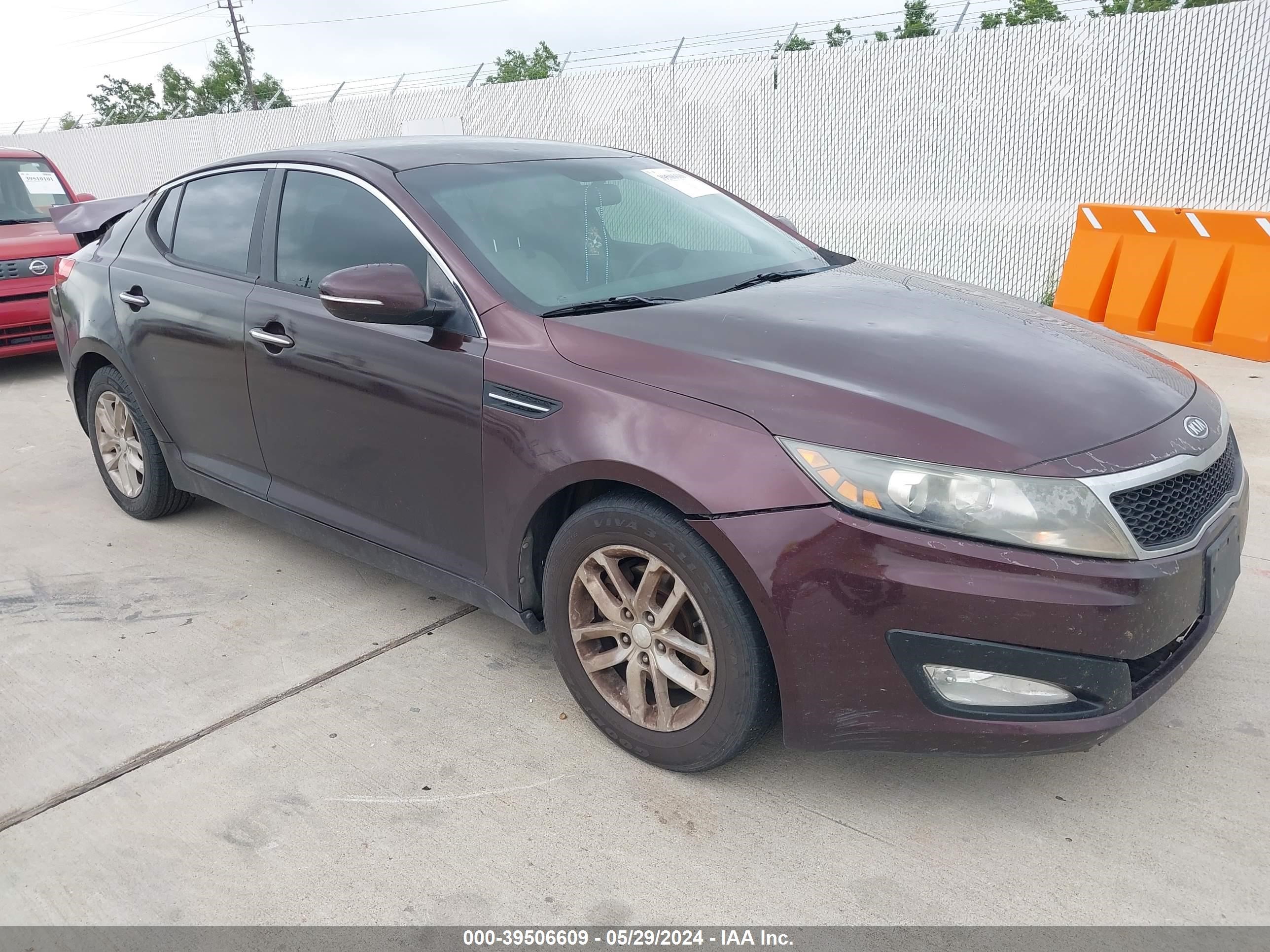 Photo 0 VIN: 5XXGM4A73CG067281 - KIA OPTIMA 