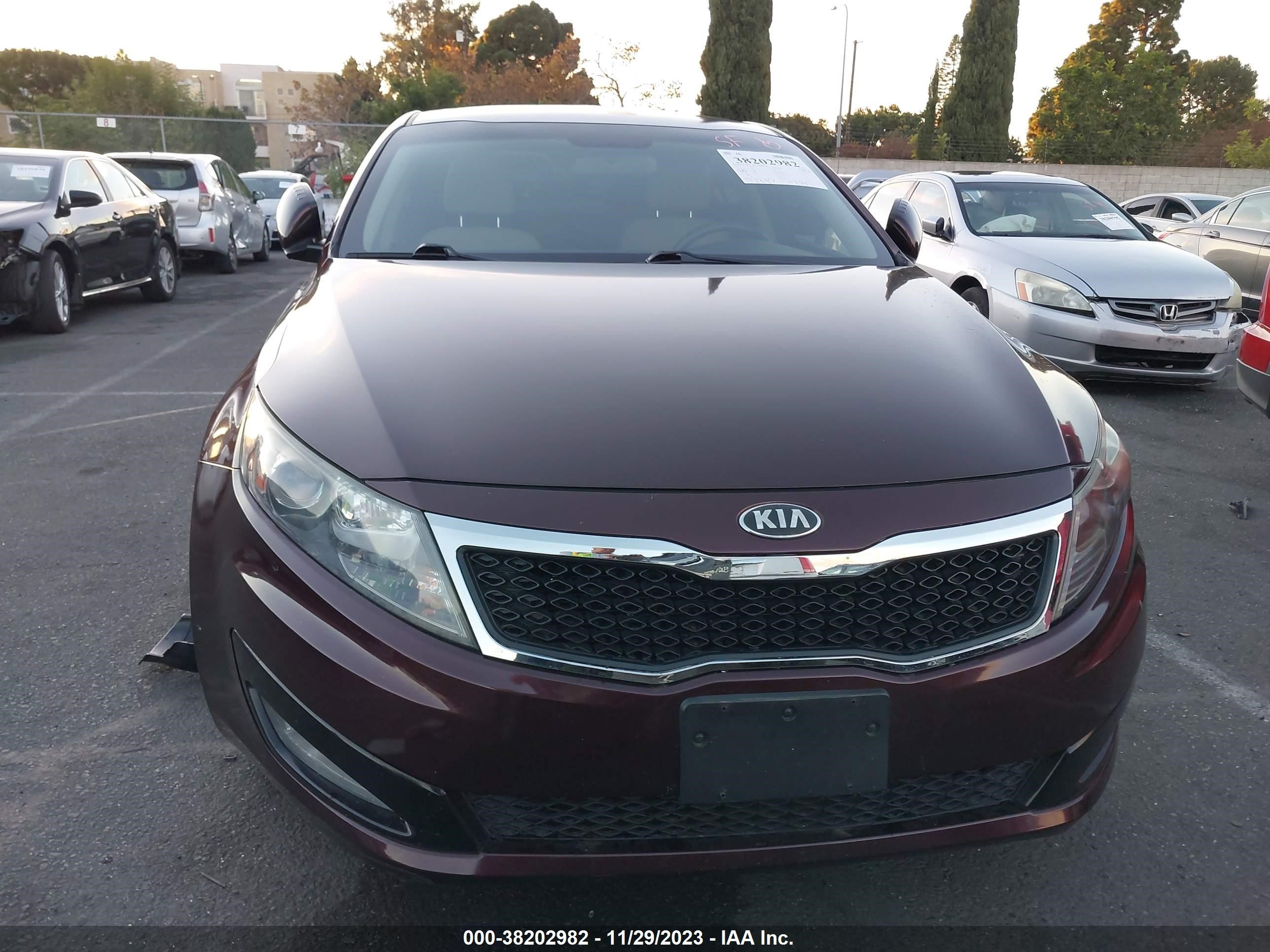 Photo 5 VIN: 5XXGM4A73DG102063 - KIA OPTIMA 