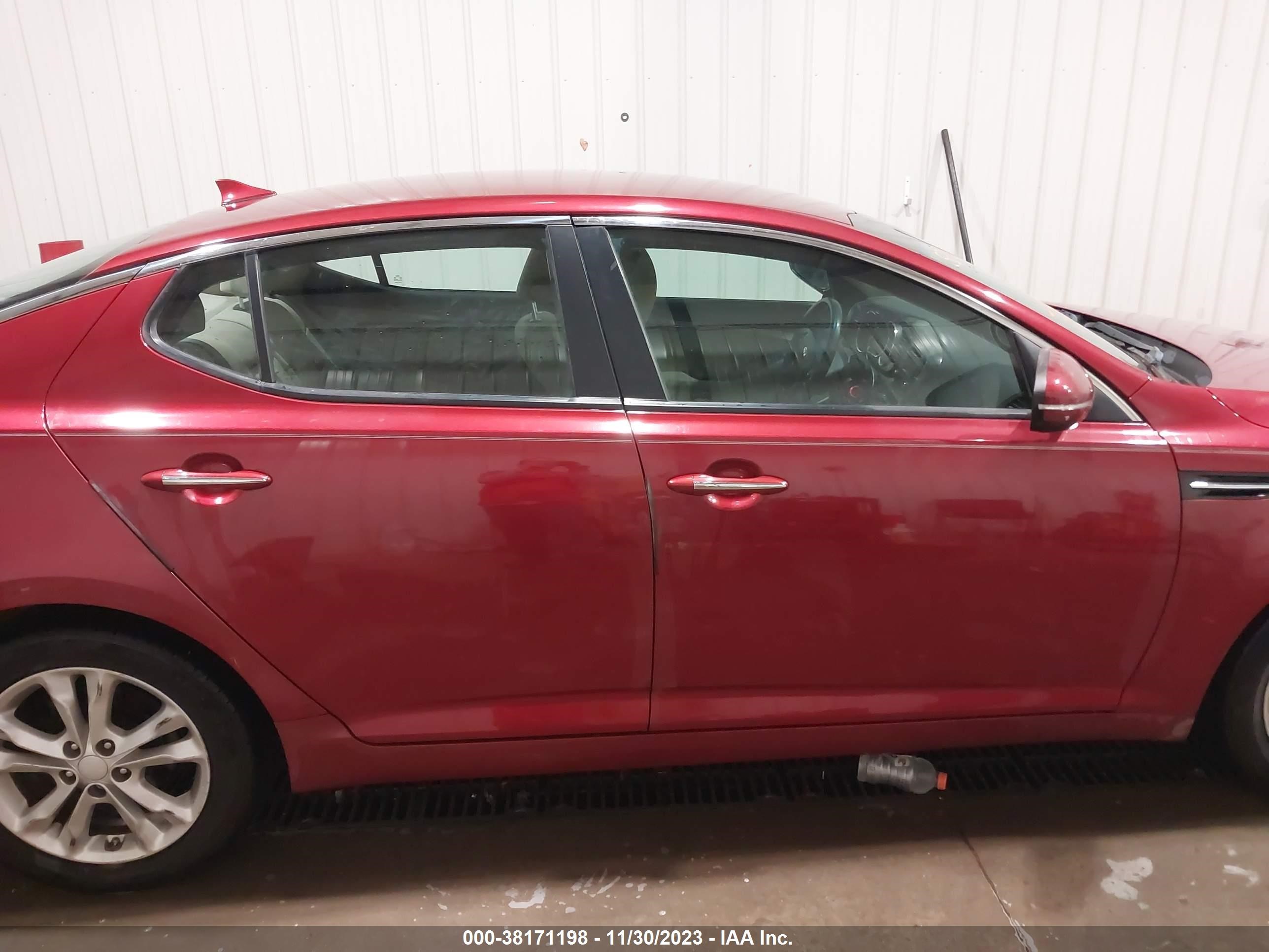 Photo 12 VIN: 5XXGM4A73DG114410 - KIA OPTIMA 