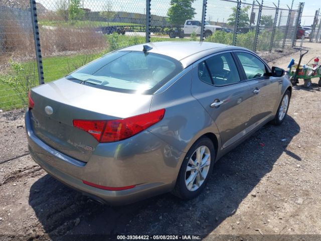 Photo 3 VIN: 5XXGM4A73DG172033 - KIA OPTIMA 