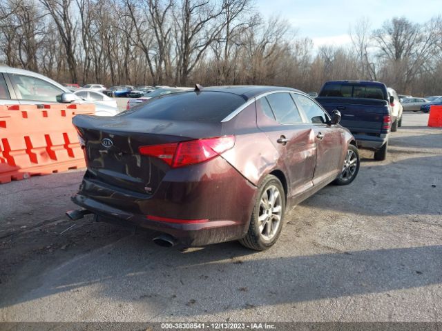 Photo 3 VIN: 5XXGM4A73DG188233 - KIA OPTIMA 