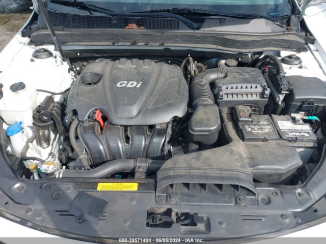 Photo 9 VIN: 5XXGM4A73FG464137 - KIA OPTIMA 