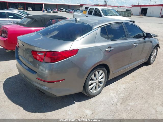 Photo 3 VIN: 5XXGM4A73FG475008 - KIA OPTIMA 