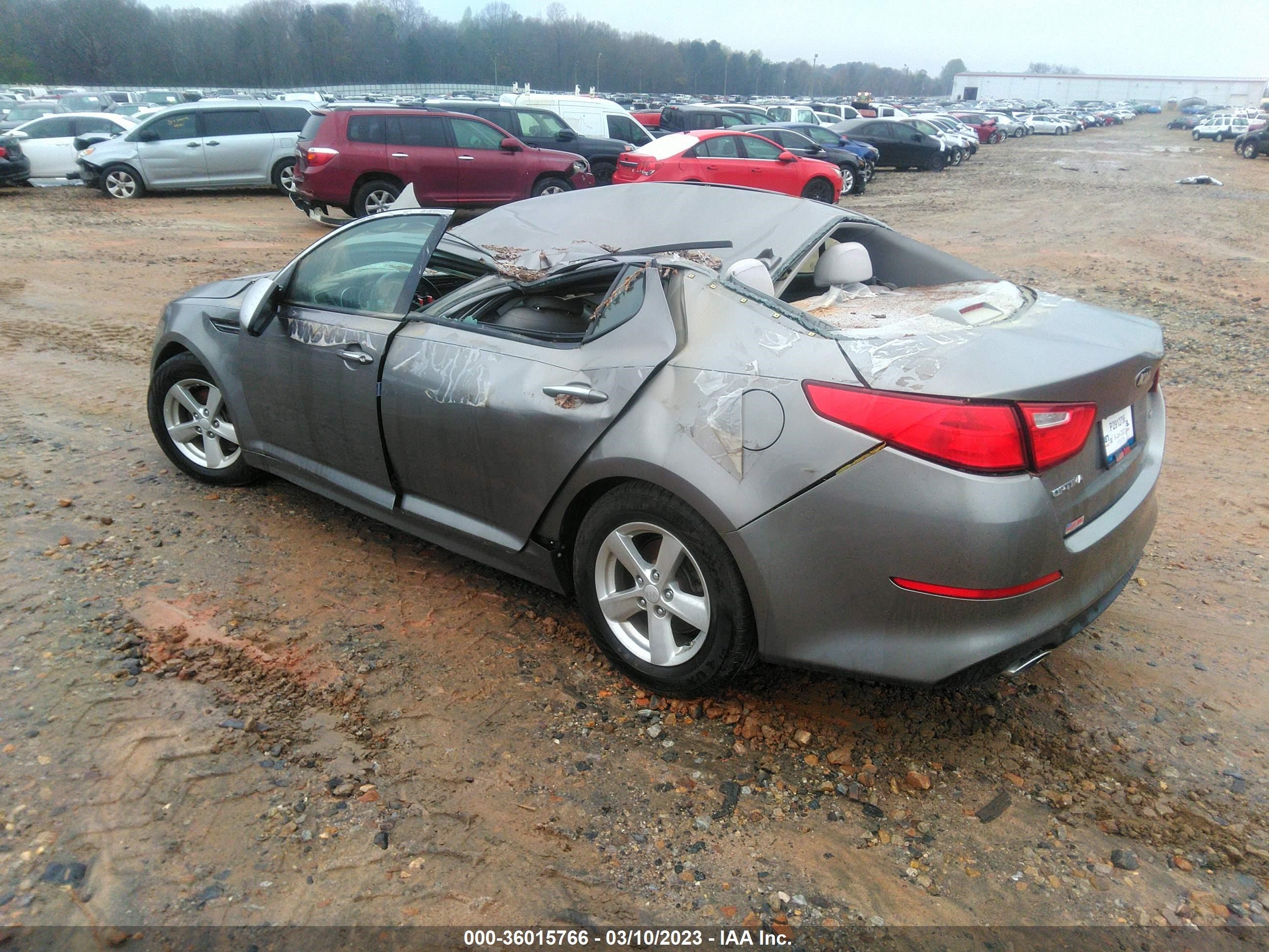 Photo 2 VIN: 5XXGM4A73FG508668 - KIA OPTIMA 