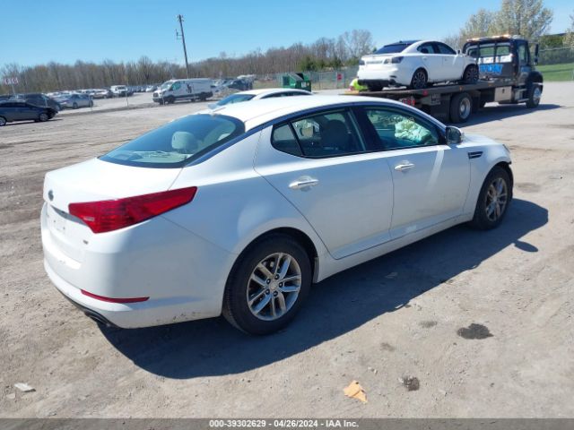 Photo 3 VIN: 5XXGM4A74CG071081 - KIA OPTIMA 