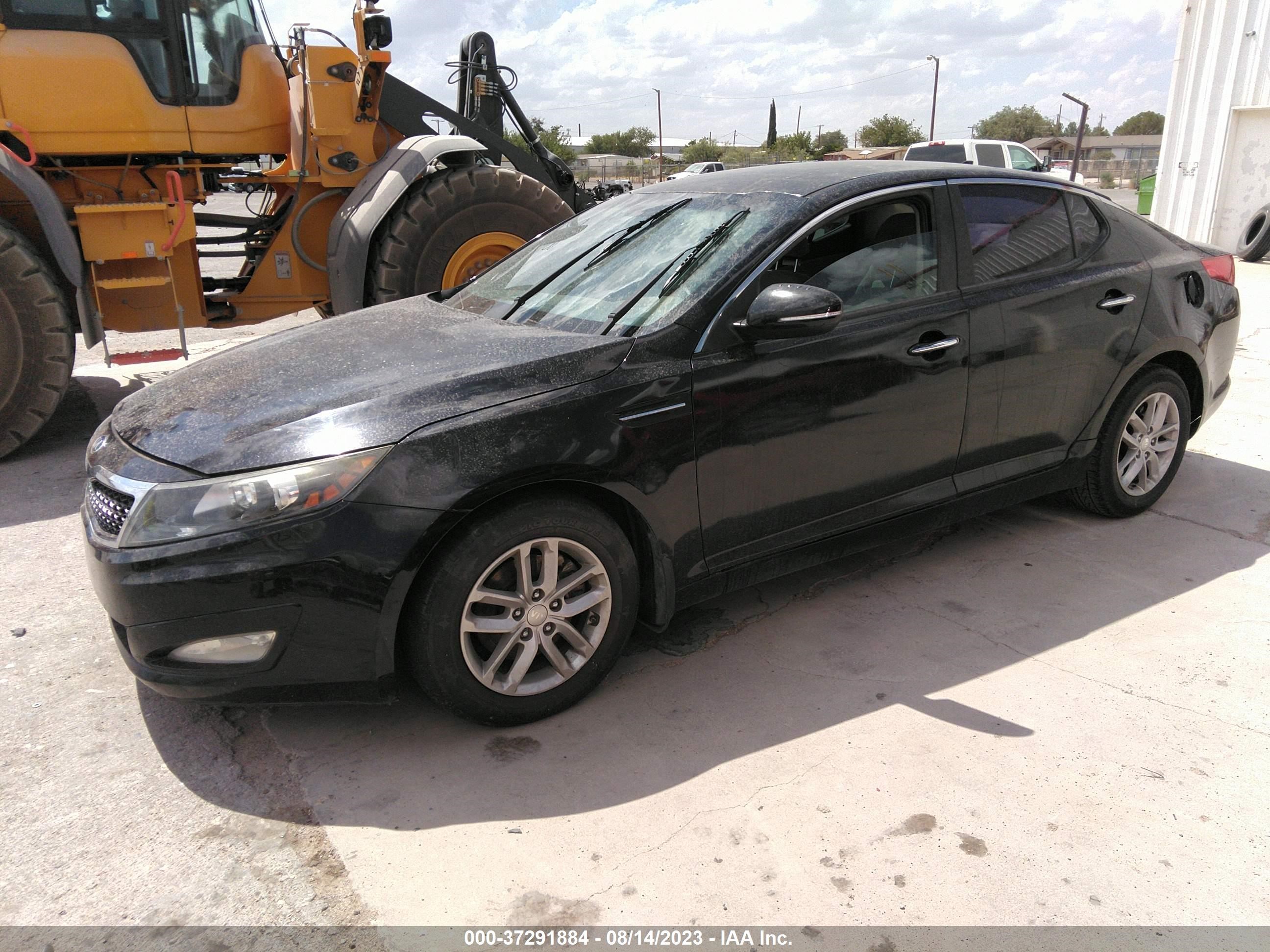 Photo 1 VIN: 5XXGM4A74DG257091 - KIA OPTIMA 