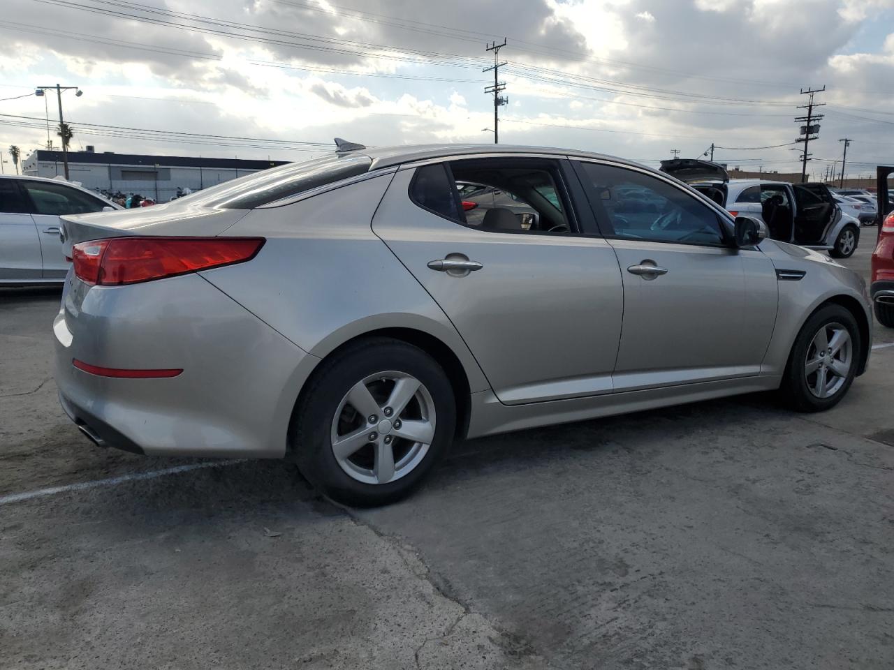 Photo 2 VIN: 5XXGM4A74EG315105 - KIA OPTIMA 