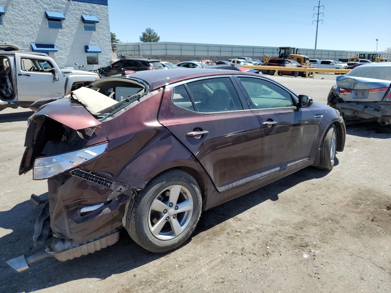 Photo 2 VIN: 5XXGM4A74EG330624 - KIA OPTIMA 