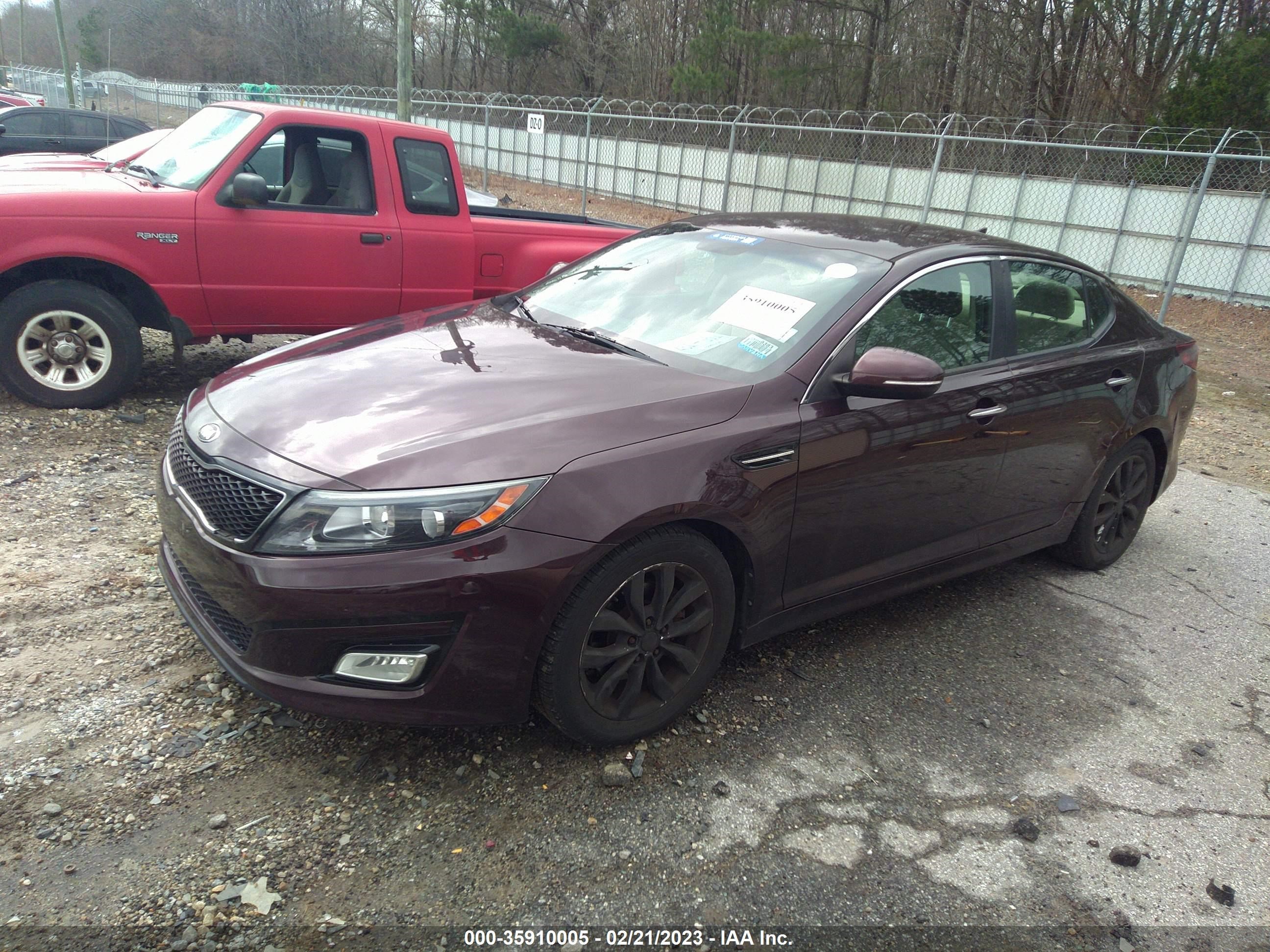 Photo 1 VIN: 5XXGM4A74FG365231 - KIA OPTIMA 