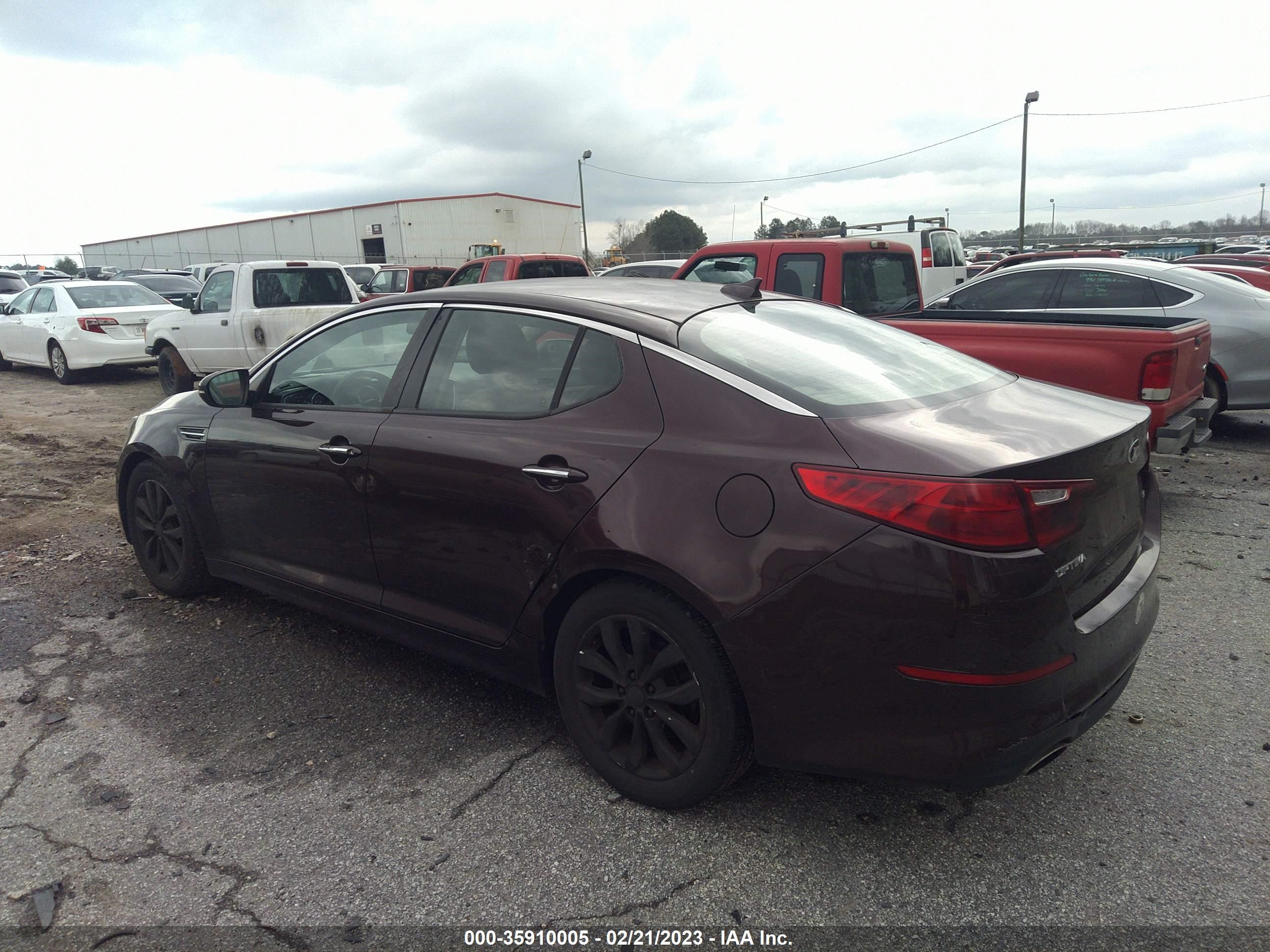 Photo 2 VIN: 5XXGM4A74FG365231 - KIA OPTIMA 