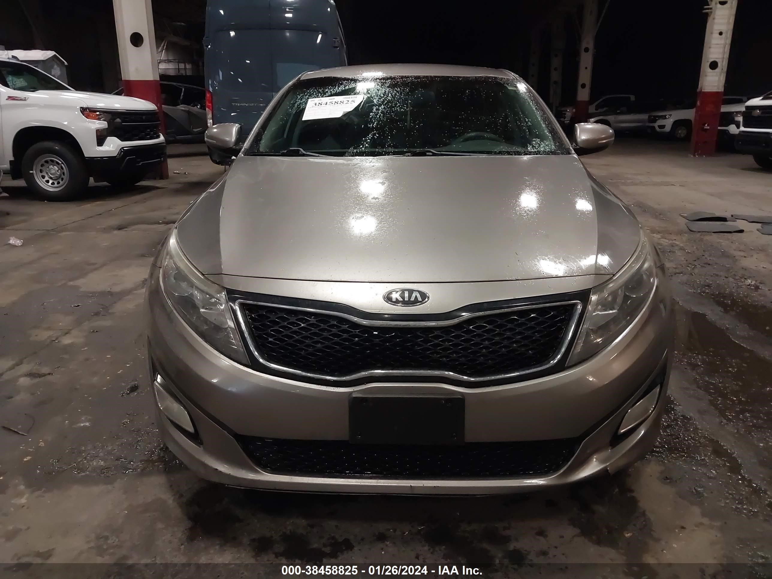 Photo 12 VIN: 5XXGM4A74FG424472 - KIA OPTIMA 