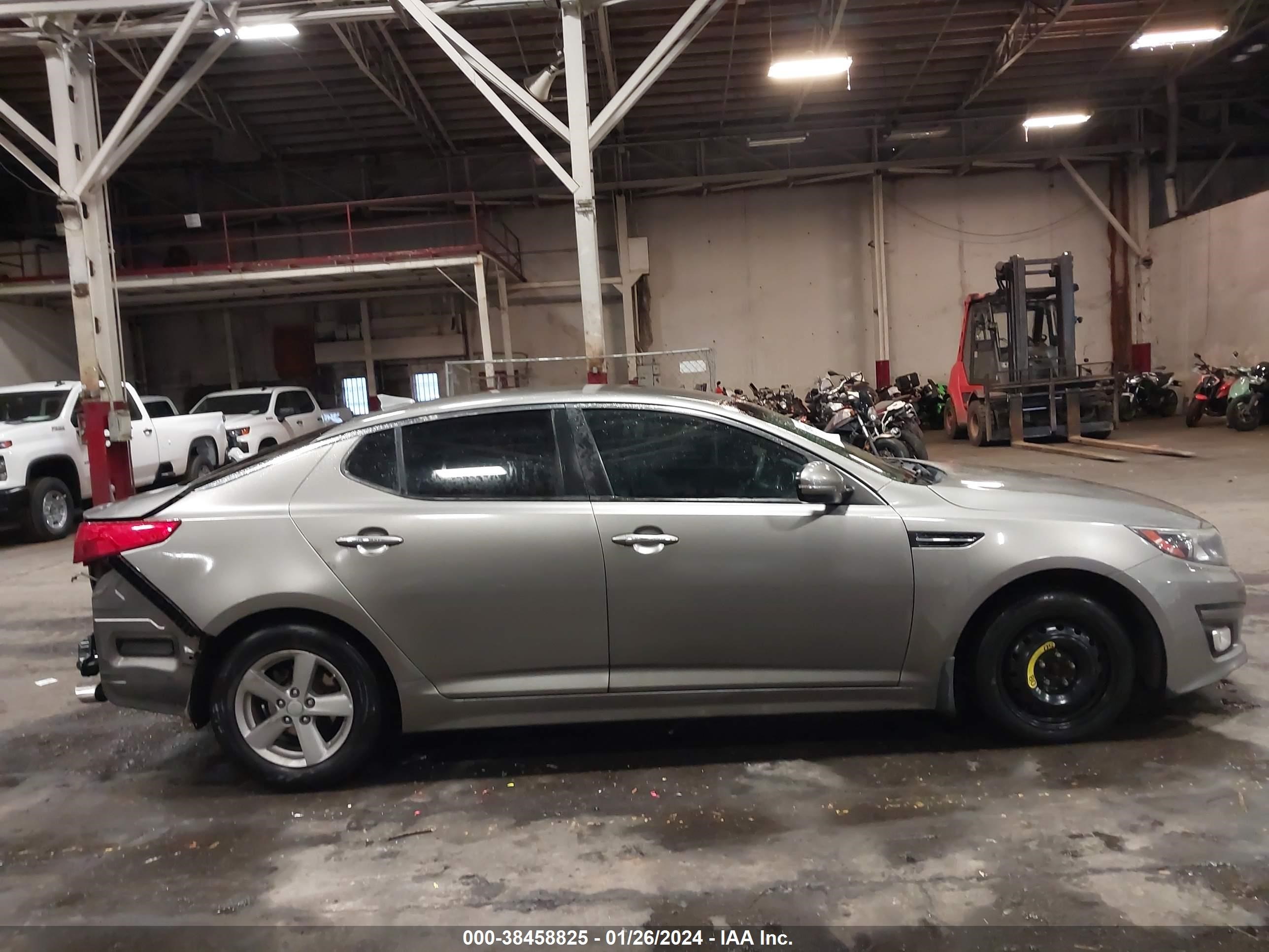 Photo 13 VIN: 5XXGM4A74FG424472 - KIA OPTIMA 