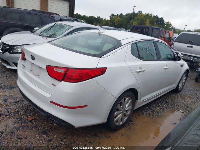 Photo 3 VIN: 5XXGM4A74FG442826 - KIA OPTIMA 