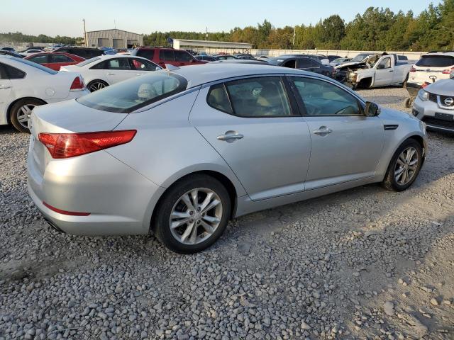 Photo 2 VIN: 5XXGM4A75CG037702 - KIA OPTIMA LX 