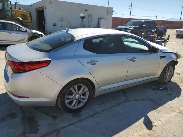 Photo 2 VIN: 5XXGM4A75CG056220 - KIA OPTIMA 