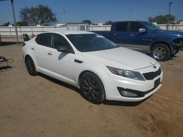 Photo 3 VIN: 5XXGM4A75CG058159 - KIA OPTIMA LX 