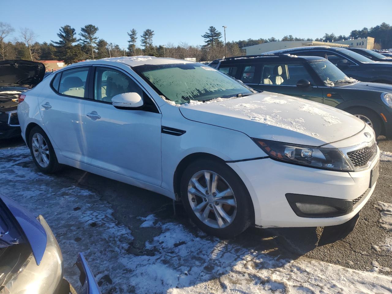 Photo 3 VIN: 5XXGM4A75DG223063 - KIA OPTIMA 